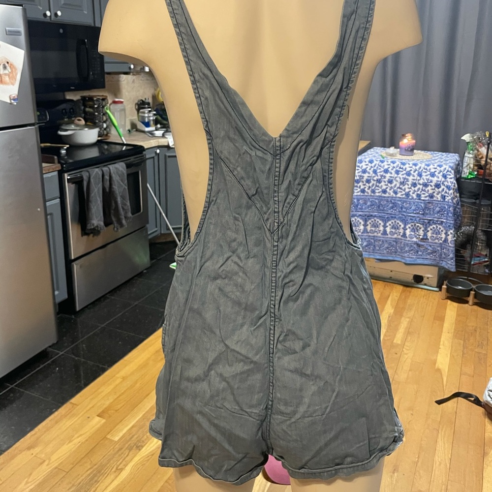 Romper - Picture 3 of 4